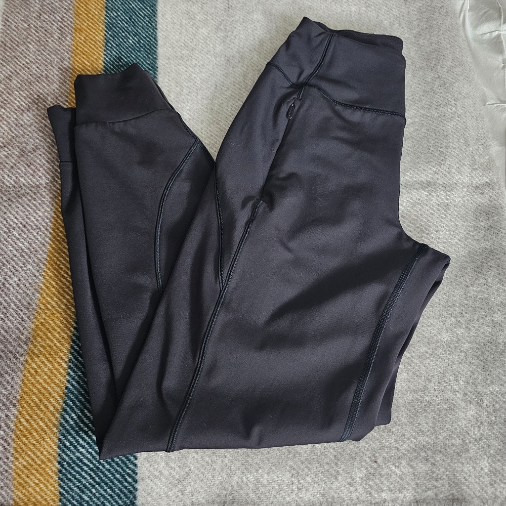 EUC Athleta Rainier Midrise Black Joggers